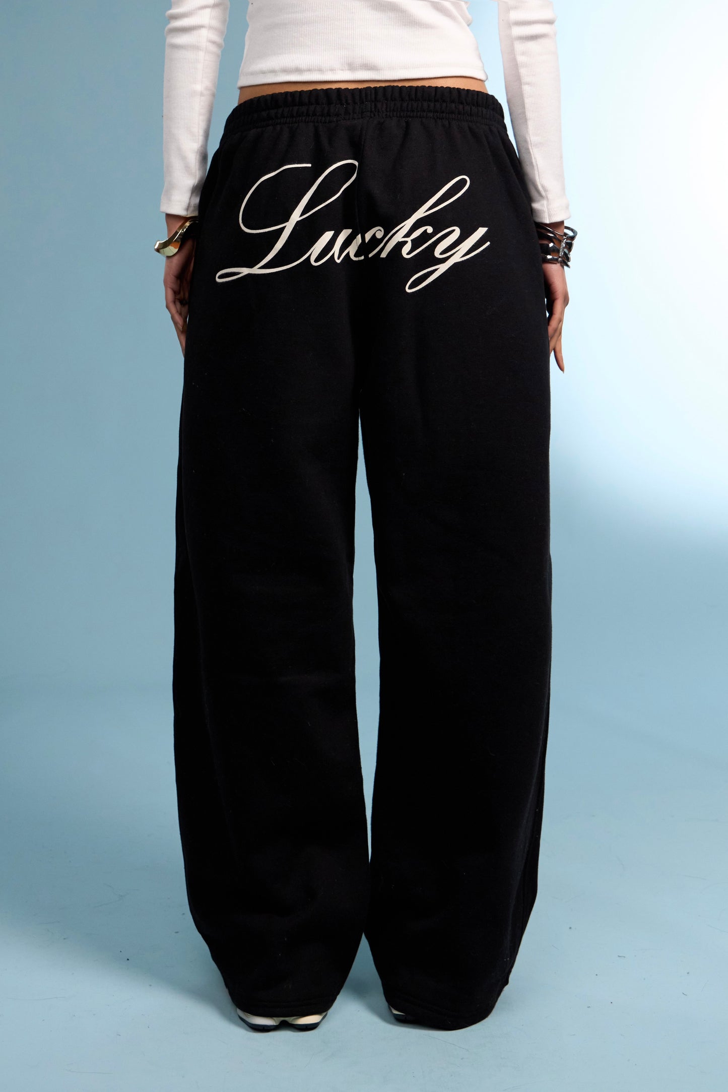 LUCKY SWEATPANTS