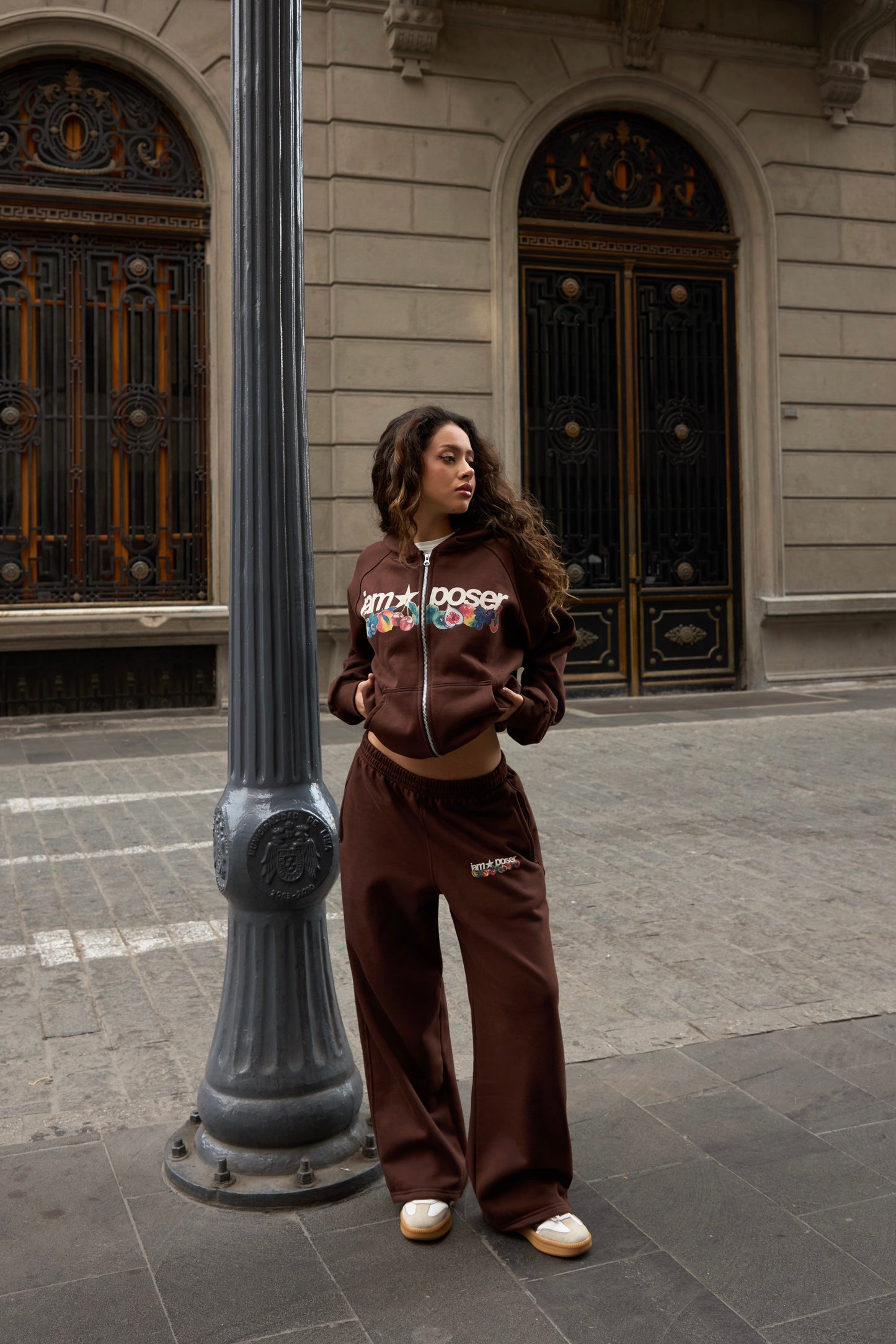 PASSION FRUITS SWEATPANTS