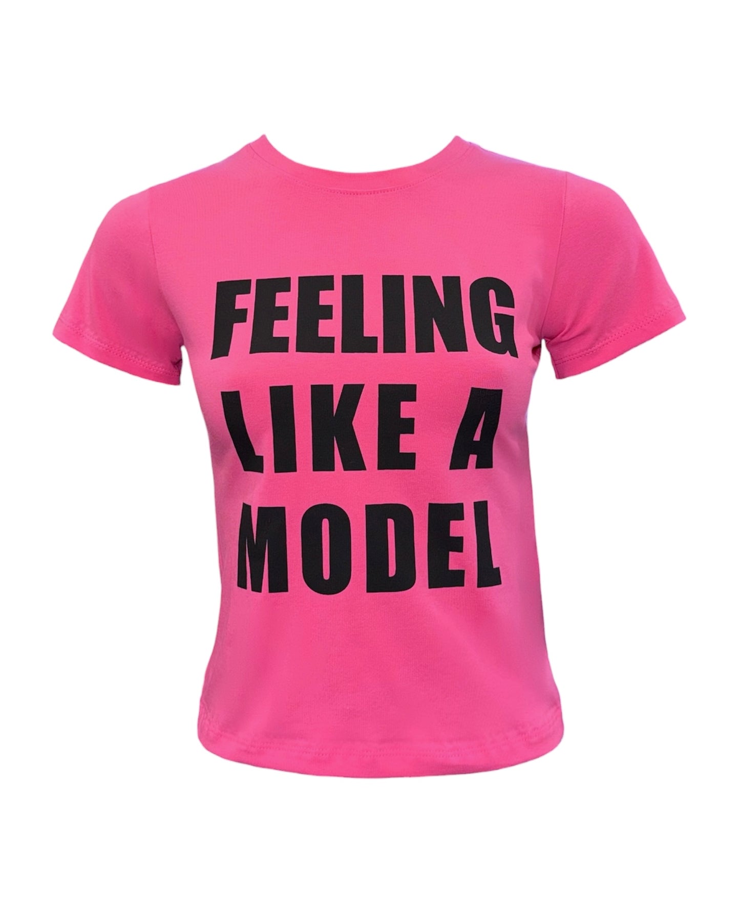 MODEL FUCSIA BABY TEE